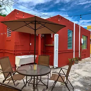 perla-roja-guesthouse.top-hotels-puertorico.com/